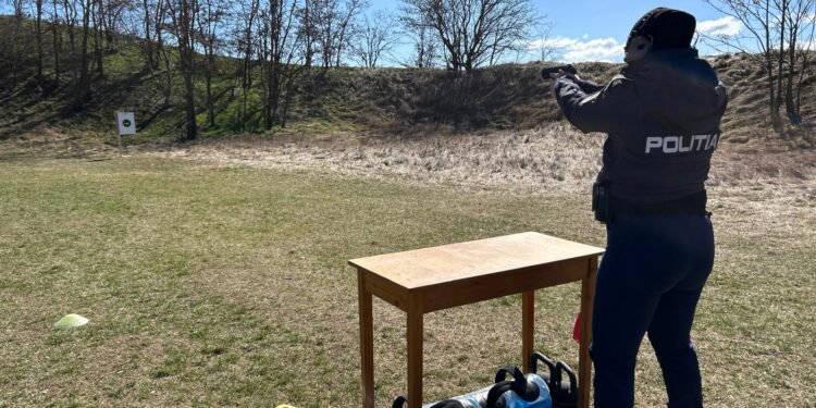 Polițiștii și-au demonstrat măiestria la concursul de tir organizat în contextul  Zilei Poliției Române