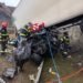 FOTO: Accident mortal la Poiana Stampei. Un șofer și-a pierdut viața după impactul cu un autotren