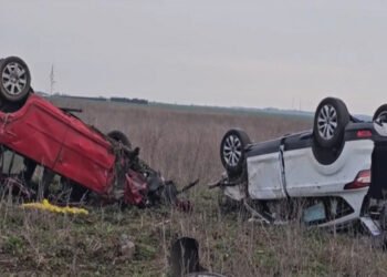 Accident grav la baza NATO: Două mașini s-au ciocnit și s-au răsturnat peste gardul unității militare!