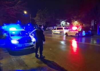 Bătaie între doi minori în Sectorul 4 – Un tânăr a ajuns la spital