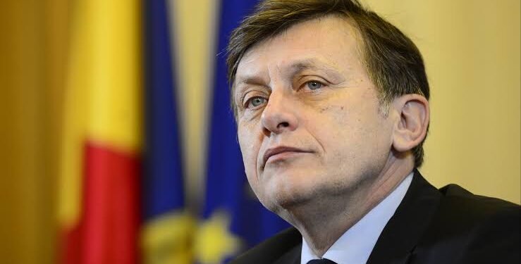 Crin Antonescu: Simion a pus în pericol securitatea națională, făcând astfel jocul Rusiei
