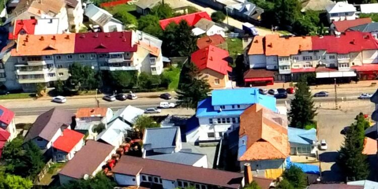 Angajații unei primării din județul Neamț vor sta prin rotație în concendiu fără plată