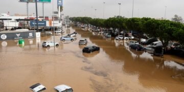 Spania, lovită de ploi torențiale și inundații: Sute de locuințe au fost evacuate