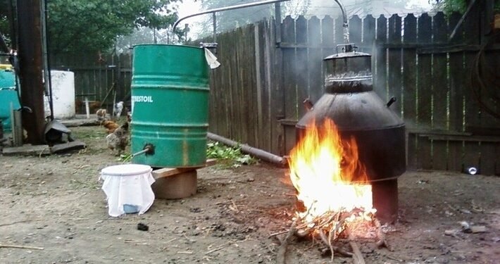 Doar 88 de gospodării din Iași și-au declarat cazanele de țuică. Restul, la risc de amenzi!