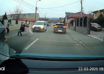 Altercație pe o stradă din Cluj între un șofer și un pieton