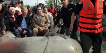 3 morţi şi 3.000 de case inundate în 2014. Victor Ponta, reacţie după ce a recunoscut că a sacrificat sudul ţării pentru a salva Serbia
