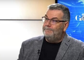 Bogdan Teodorescu a murit. Scriitorul român avea 61 de ani și a condus campania electorală a lui Emil Constantinescu