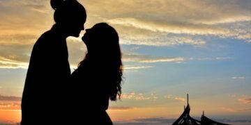 Guvernul SUA interzice personalului american din China să aibă relaţii sexuale cu cetăţeni chinezi. Măsura controversată