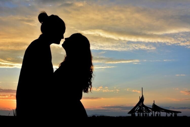 Guvernul SUA interzice personalului american din China să aibă relaţii sexuale cu cetăţeni chinezi. Măsura controversată