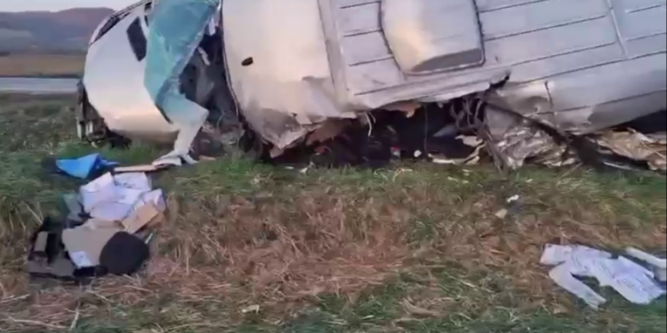 3 persoane au murit si 5 au fost ranite intr-un accident teribil produs dimineata in judetul Cluj