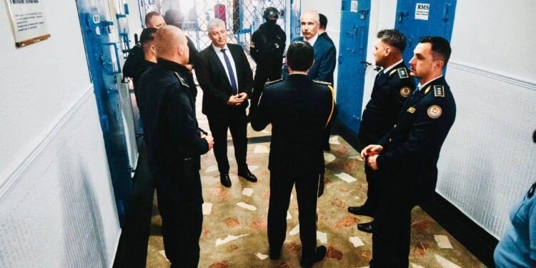 Ministrul Justiției, Radu Marinescu, în vizită de lucru la Penitenciarul Iași: Dialog deschis și angajamente ferme pentru modernizarea sistemului penitenciar