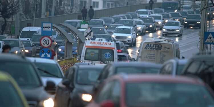 Peste 100.000 de mașini ar dispărea din Iași dacă se aplică noile reguli UE și planul Guvernului!