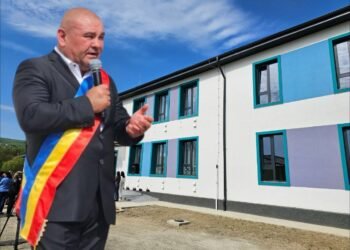 Școala din Goruni, redeschisă după modernizare: Primarul Ștefan Timofte promite investiții continue în educație