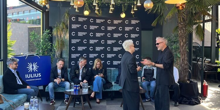 Iașul devine capitala modei: Romanian Fashion Week aniversează cu cel mai mare podium din România și designeri de la Tokyo