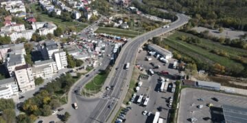 Parcarea la bordură devine cu plată pe 41 de străzi din Iași