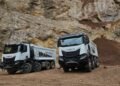 VIDEO-Iveco T-Way Model Year 2024, testat în condiții extreme în cariere din România: „Treat Me Bad” devine realitate pe teren accidentat