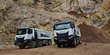 VIDEO-Iveco T-Way Model Year 2024, testat în condiții extreme în cariere din România: „Treat Me Bad” devine realitate pe teren accidentat