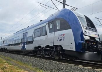 Primul tren electric regional PESA care va circula si la Iași a ajuns în România