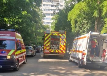 Incendiu în cartierul Ciurchi din Iași – o persoană a fost găsită inconștientă într-un apartament