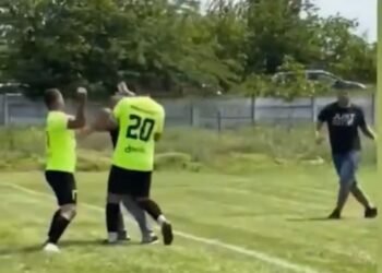 VIDEO-Fotbal cu pumni la Mărășești: Viitorul și Victoria s-au bătut până au pierdut amândouă