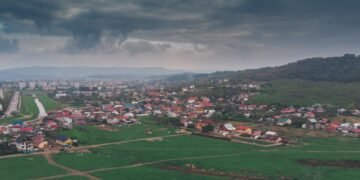 Comunele-satelit ale Iașului. Exod, aglomerație și suburbii în tranziție