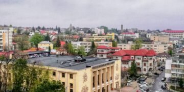 Revoluție în viața culturală studențească: casele de cultură trec la primării, cu bani europeni și autonomie locală