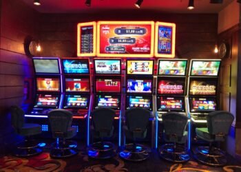 Sălile de jocuri de noroc, la mâna primarilor: noua lege care schimbă regulile jocului