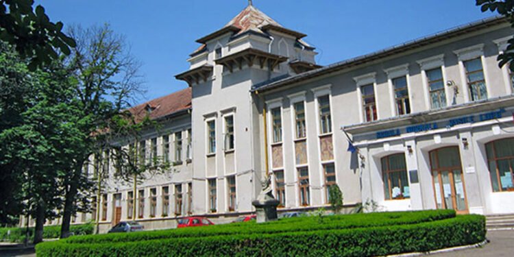 Colegiul Pedagogic „Vasile Lupu” renaște după mai bine de un secol