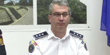 Șeful IPJ Mehedinți, prins cu 109 km/h ‘în misiune de concediu’. DNA i-a tăiat viteza carierei!