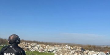 Atenție, primari! Garda de Mediu Iași a scos drona la vânătoare de gunoaie – depozitări ilegale lângă lanuri și pășuni