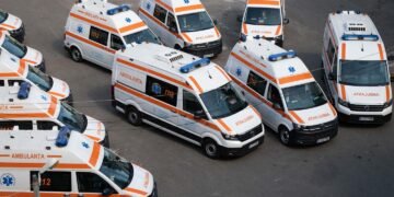Plan național de reînnoire a ambulanțelor: Iașul primește firimituri, deși are flota cea mai uzată