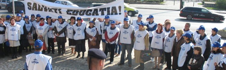 Alarmă în Educație: 10% dintre dascăli au renunțat la ore! Sindicatele pregătesc revolta profesorilor