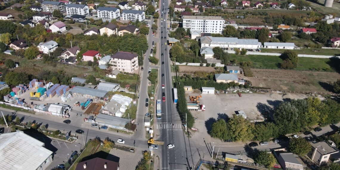 Patru benzi și iluminat inteligent pe drumul spre Lunca Cetățuii: CJ Iași scoate la licitație un proiect de 57 milioane lei