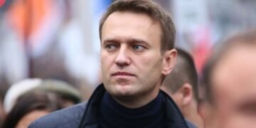 Marea Britanie susține că Rusia l-a otrăvit pe Navalnîi cu o toxina din pielea broastelor sageata care traiesc in Ecuador