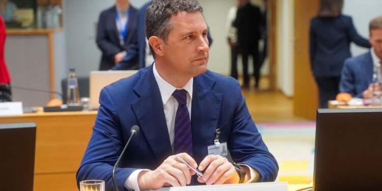 Tanczos Barna: „PSD este în coaliție și influențează deciziile guvernamentale, dar criticile publice nu ajută.”