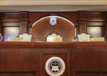 CCR amână din nou verdictul privind legea pensiilor speciale ale magistraților