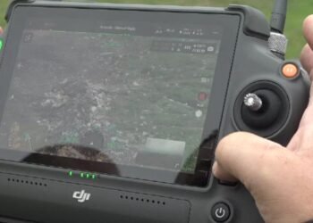 Autoritățile scanează sate cu drone pentru a descoperi clădirile neimpozitate – vecinii, „informatorii” primarilor