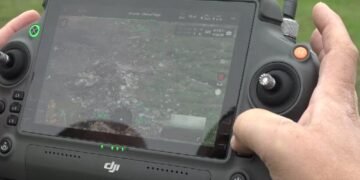 Autoritățile scanează sate cu drone pentru a descoperi clădirile neimpozitate – vecinii, „informatorii” primarilor