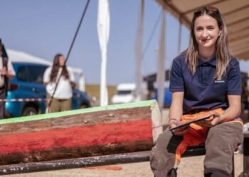 România are o supercampioană la tăiat lemne: o elevă din Suceava va concura la Mondiale în Slovenia