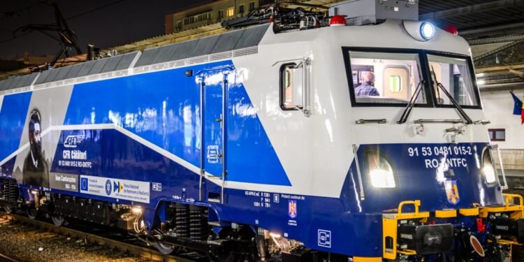 Încă două locomotive modernizate prin PNRR au ajuns la Gara de Nord