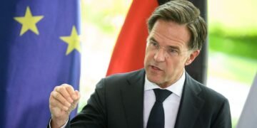 Seful NATO: „Rusia se mișcă cu viteza unui melc de grădină în Ucraina!”