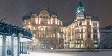 Alertă pentru proprietarii din Oradea: Primăria verifică Airbnb și Booking! Amenzi și ANAF dacă nu se declară până pe 31 martie 2026