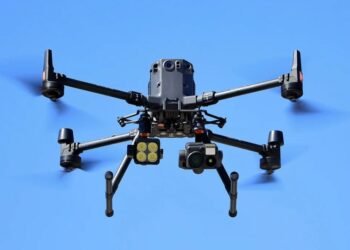 Radarele MApN au semnalat, miercuri, prezența unei drone în zona adiacentă spațiului aerian al României