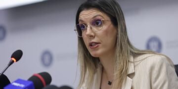 Buzoianu: Rețeaua națională nu mai face față boom-ului de panouri fotovoltaice, avem nevoie urgentă de stocare