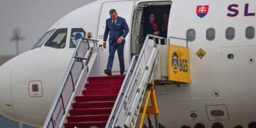 Premierul pro-rus al unui stat UE și NATO, vizită oficială în România