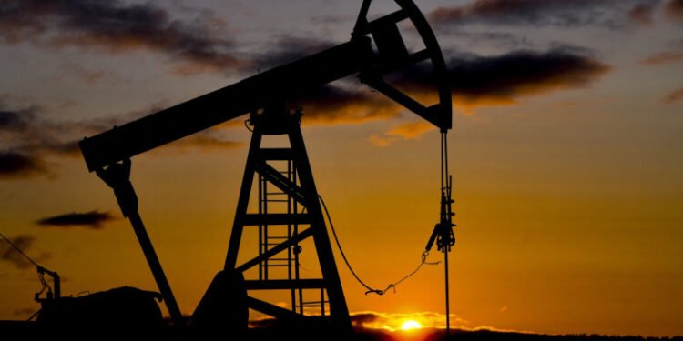 Cotația petrolului Brent a coborât la 93 de dolari pe baril, pe fondul tensiunilor din Orientul Mijlociu