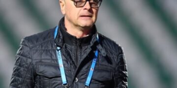 Șoc la FC Botoșani: Leo Grozavu demis după ratarea play-off-ului