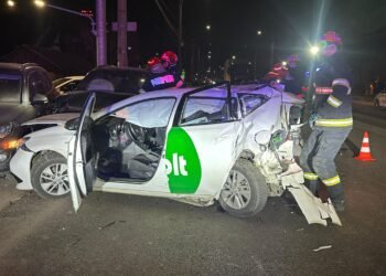 Accident rutier pe Șoseaua Bucium din Iași. Pompierii intervin