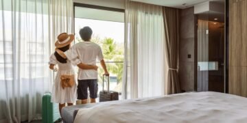 Trucul care îți poate face vacanța mai confortabilă: de ce să alegi o cameră dublă chiar dacă călătorești singur