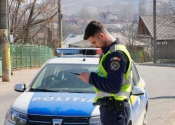 Șofer prins beat la volan fără permis în Lungani. S-a ales cu dosar penal